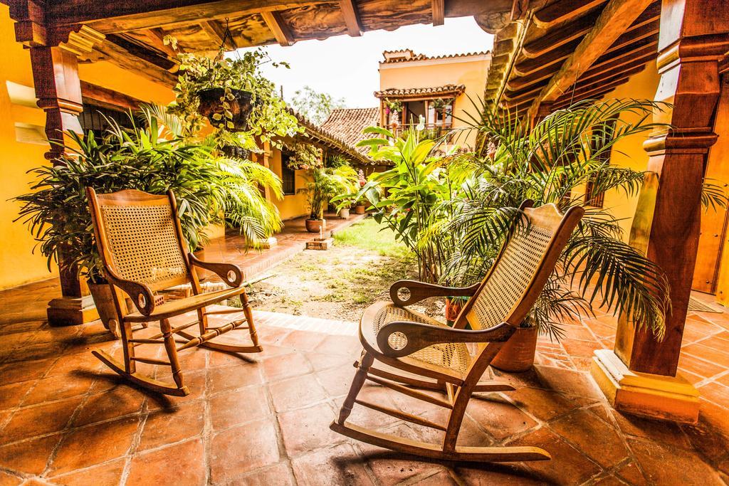 La Casa Amarilla Bed & Breakfast Mompos Exterior photo