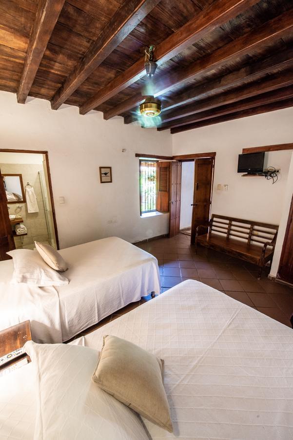La Casa Amarilla Bed & Breakfast Mompos Exterior photo