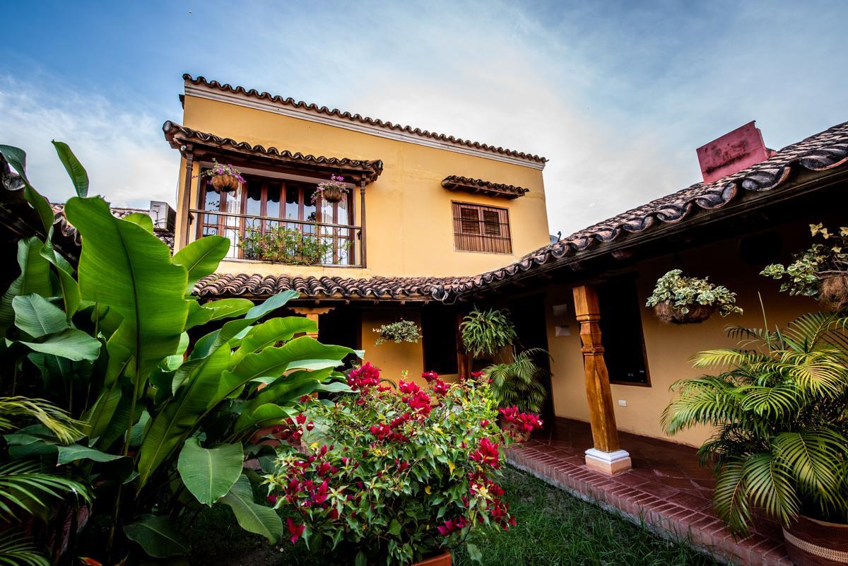 La Casa Amarilla Bed & Breakfast Mompos Exterior photo
