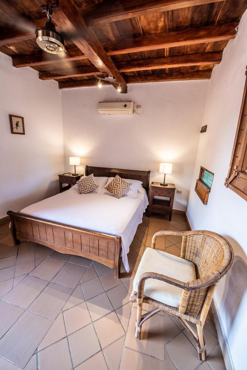 La Casa Amarilla Bed & Breakfast Mompos Exterior photo